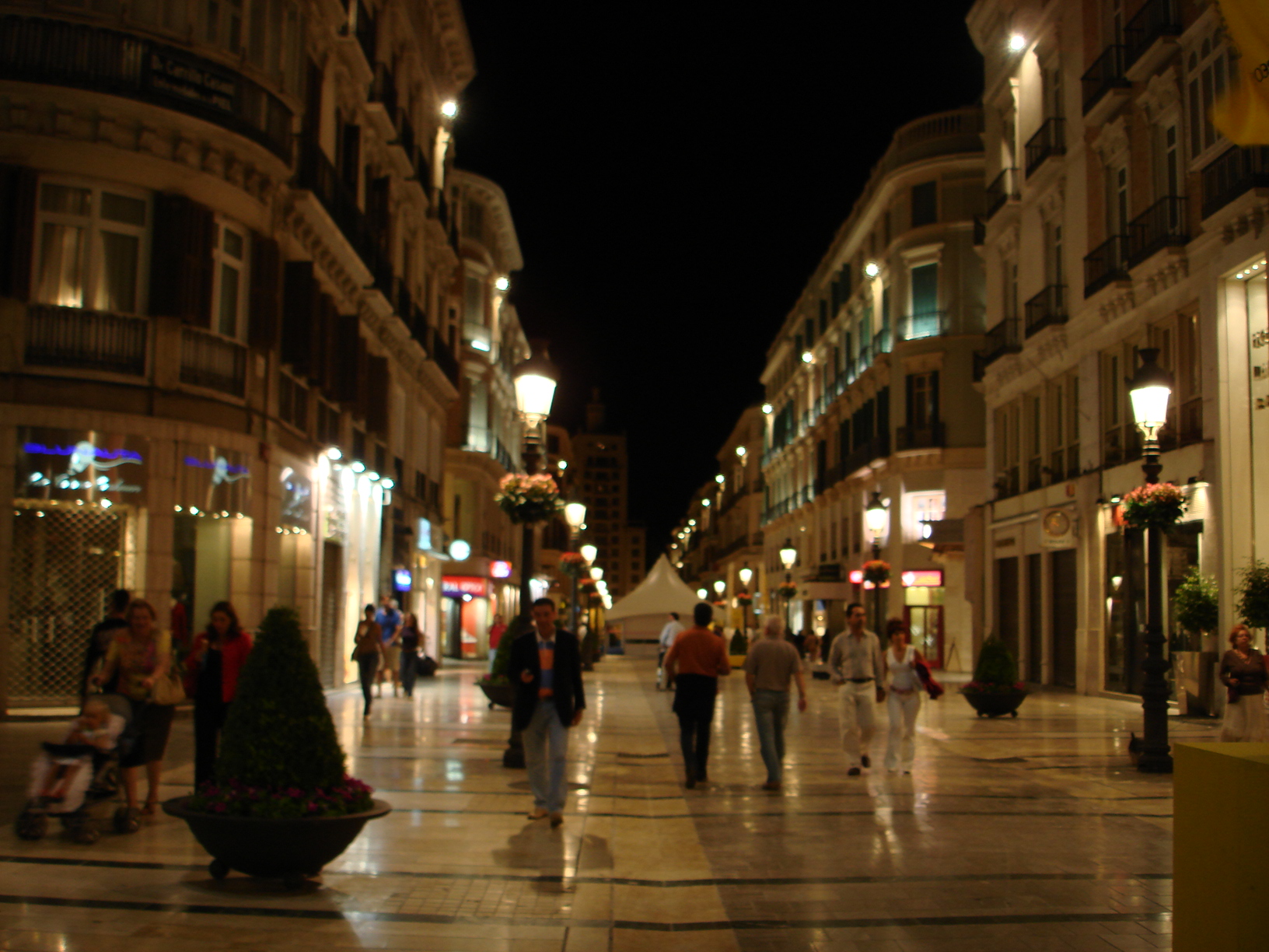Page 3 for A Z: la calle street SpanishDict Answers